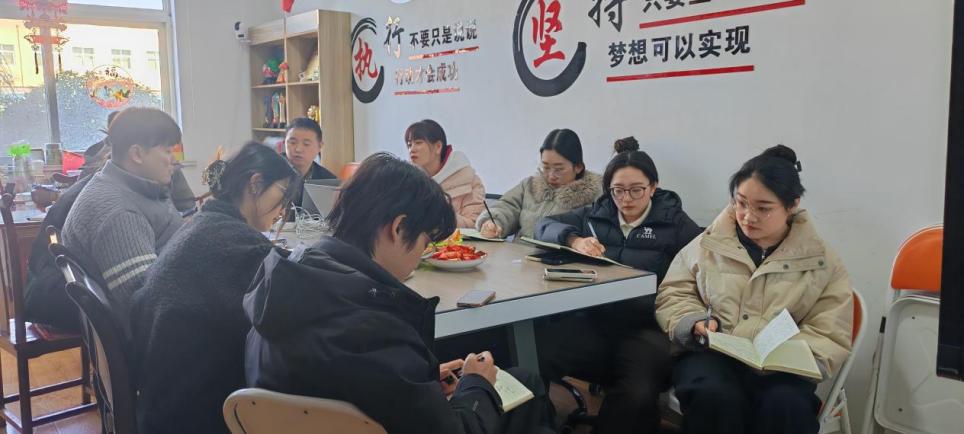 کام پر واپس! زیڈ ایم جے پیکیجنگ نے بہار کے تہوار کے بعد مکمل آپریشن شروع کر دیا۔