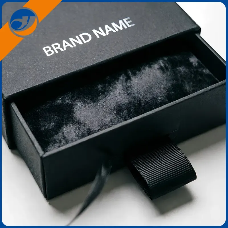 لگژری ٹائی باکس